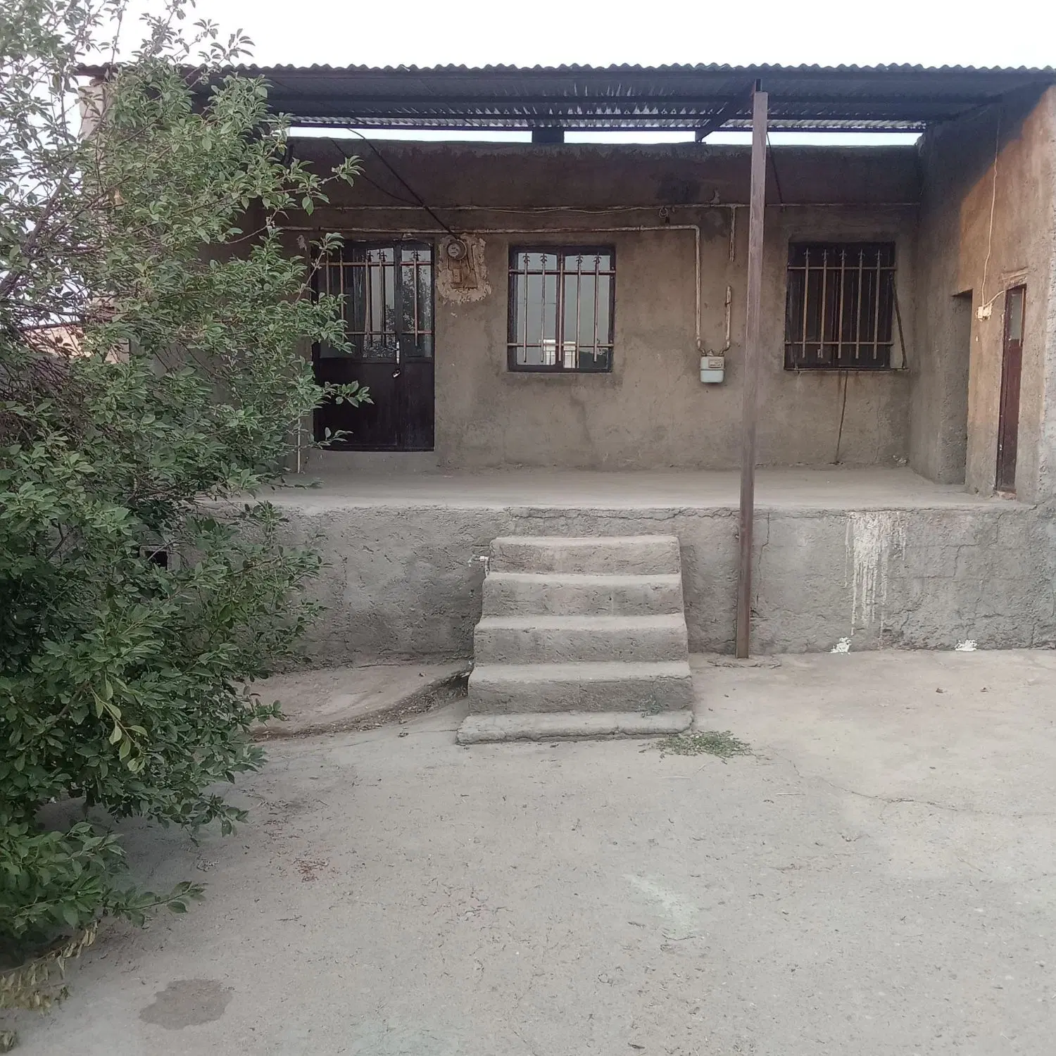خانه مسکونی ۸۰متری در روستای قزلجه کند