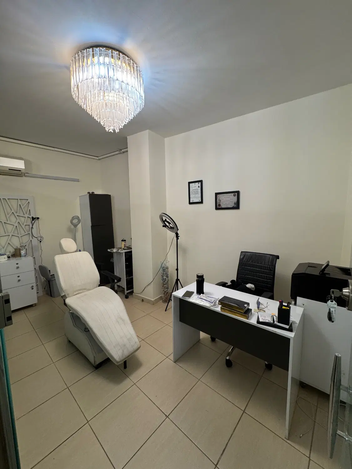 اتاق دربست،لاین