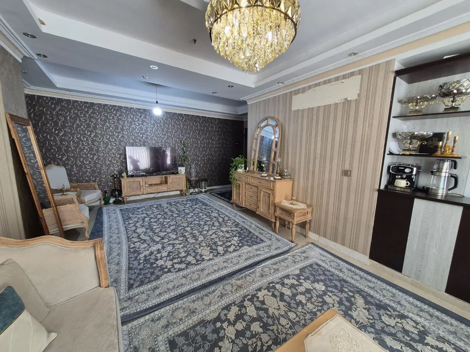 ایرانخودرو ۸۰ متری فاز ۴ شمالی با پارکینگ و انباری
