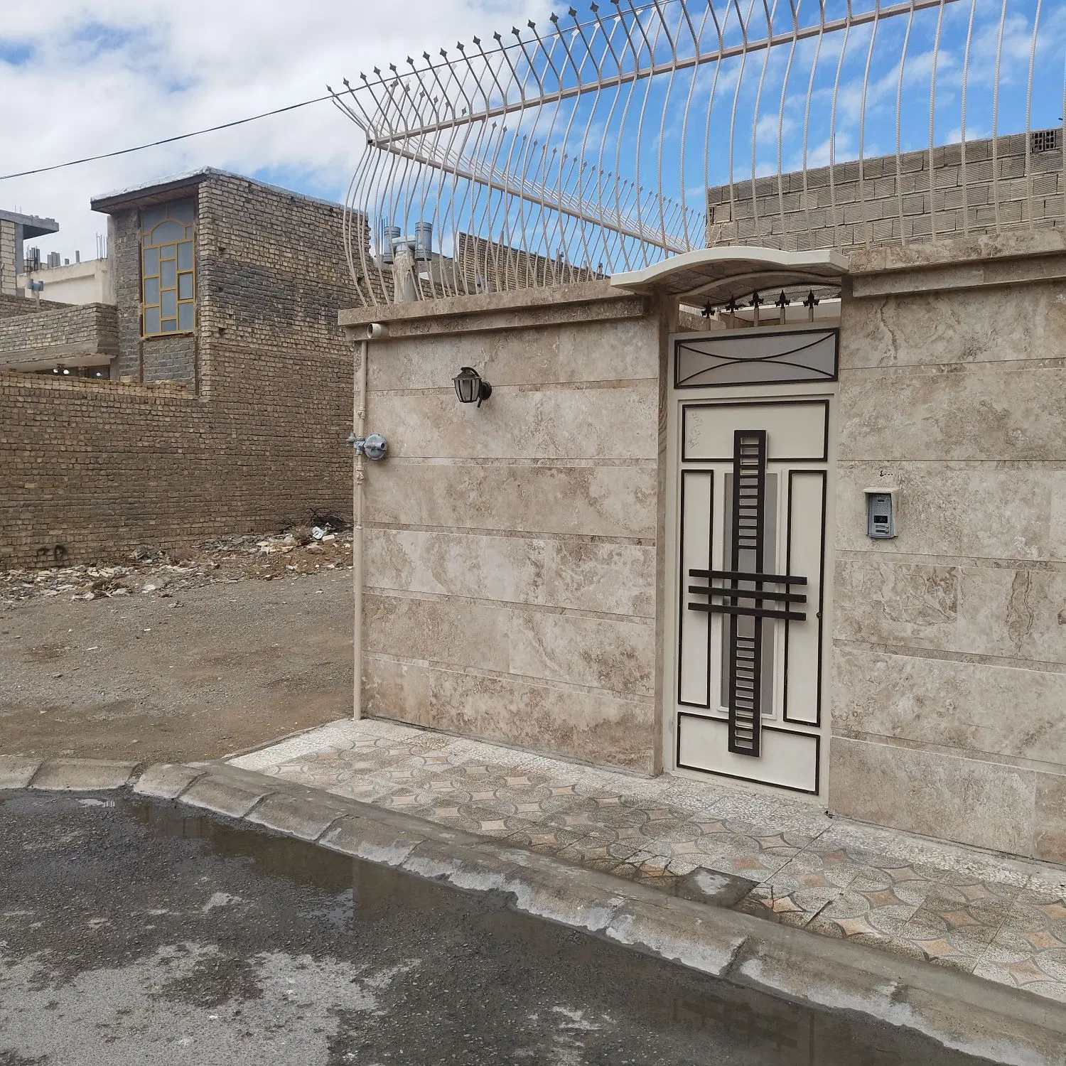 زمین ۶ سقف ارتفاع