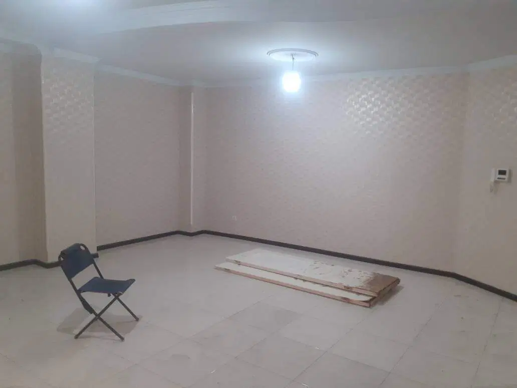 71 متر. دو خواب_ فول امکانات_ استادمعین هاشمی
