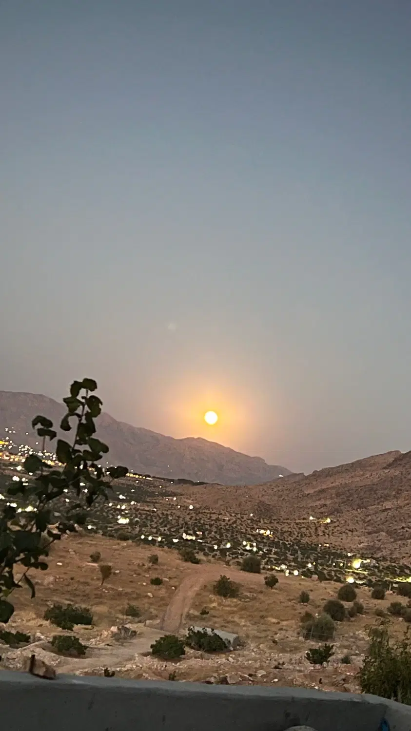 فروش ملک باغ شهری دِنج استهبان