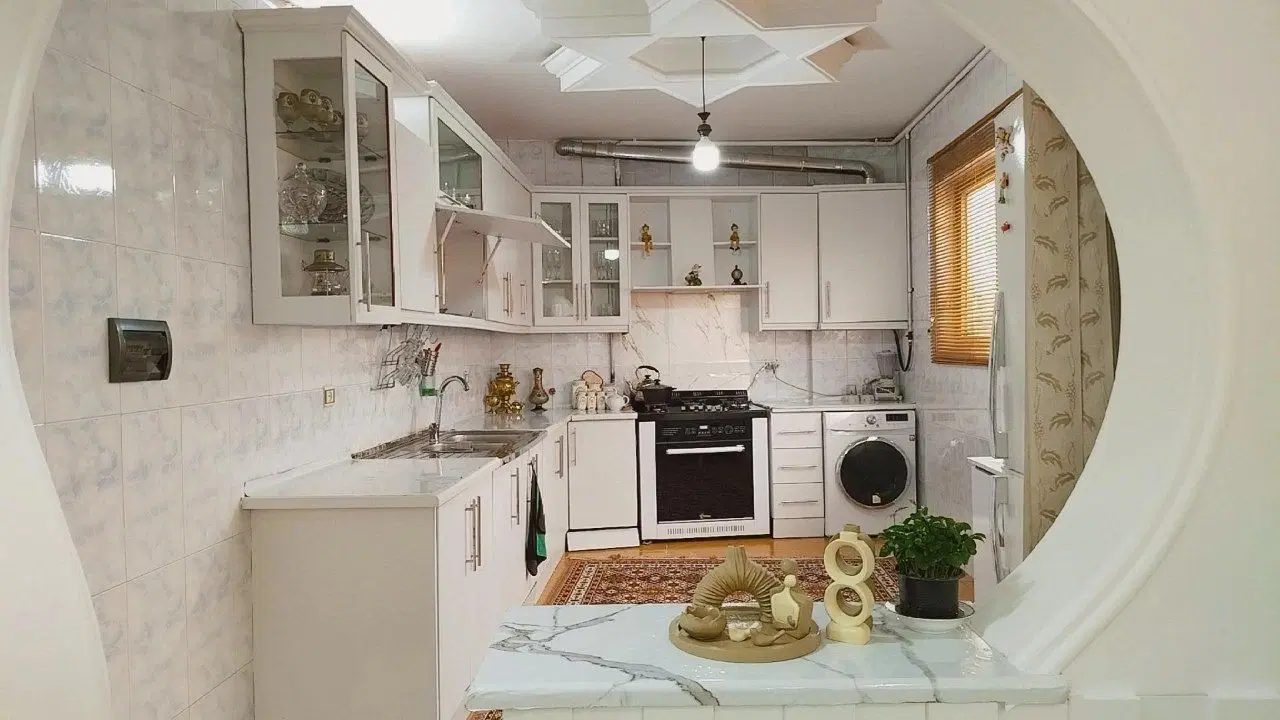 هویزه ۴. طبقه دوم . تک واحدی . املاک