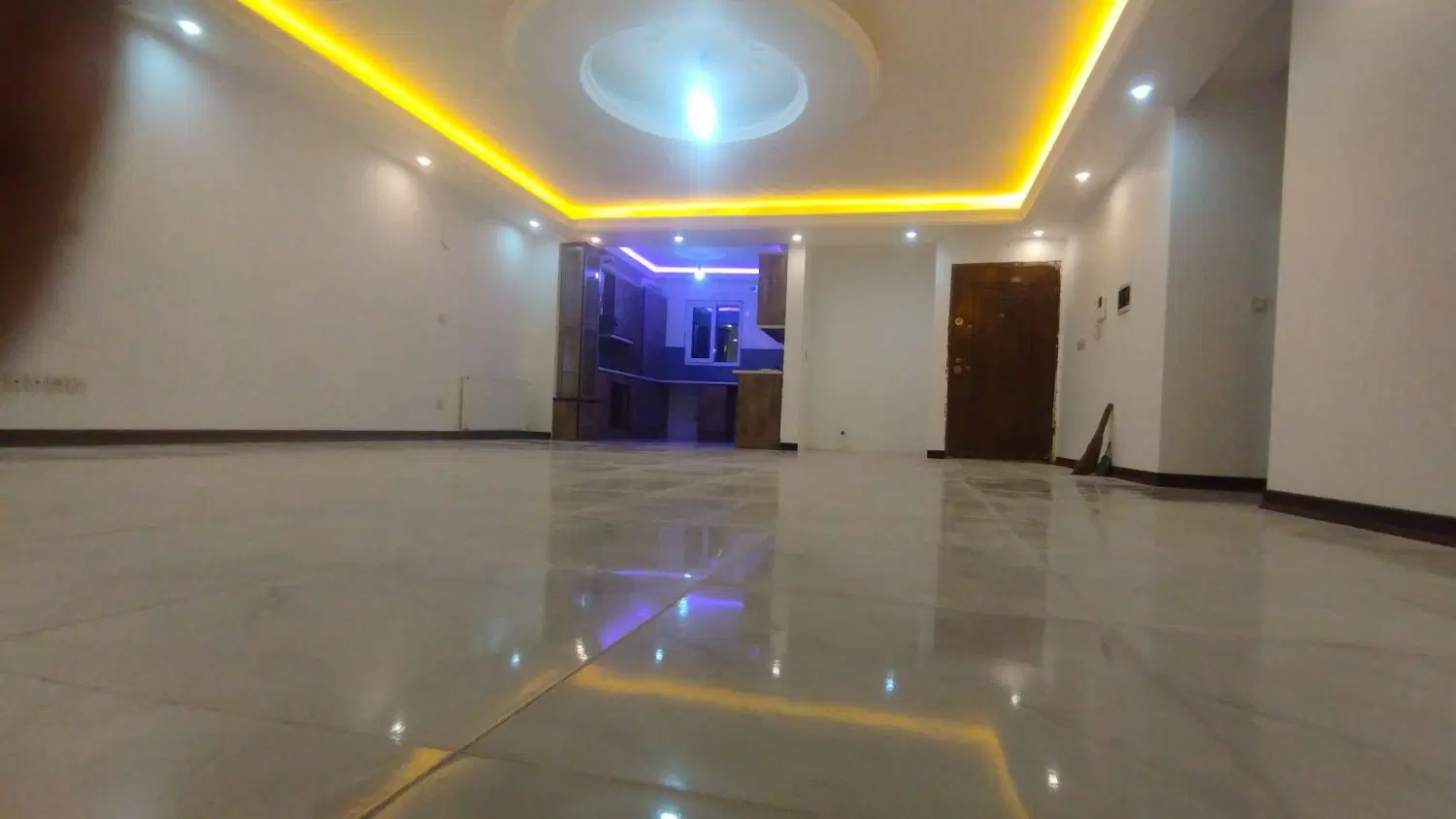 اجاره واحد نوساز تک واحدی در پارک ملت