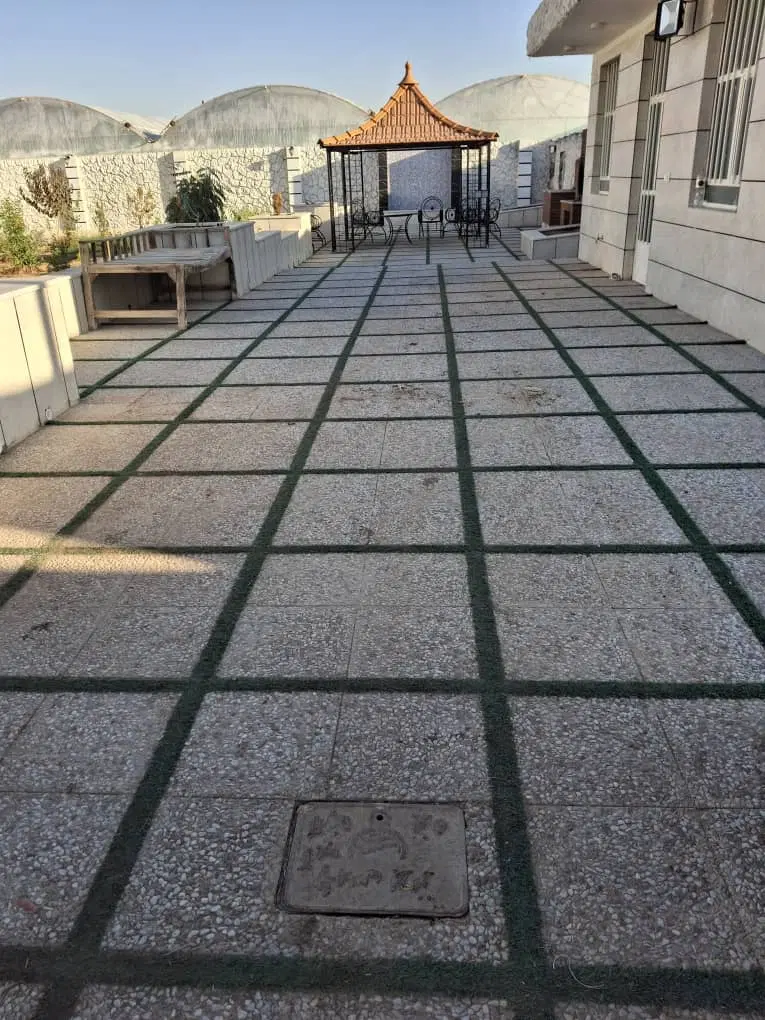 ۲۷۰متر زمین تجاری شهیددشتی نبش میدان سنگی