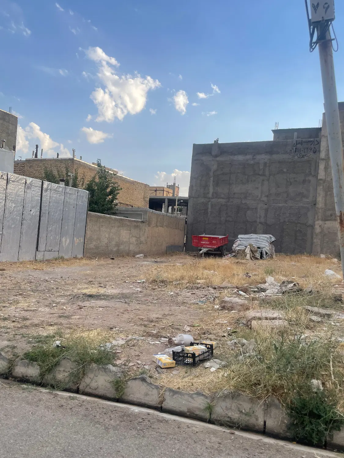 فروش زمینی مسکونی