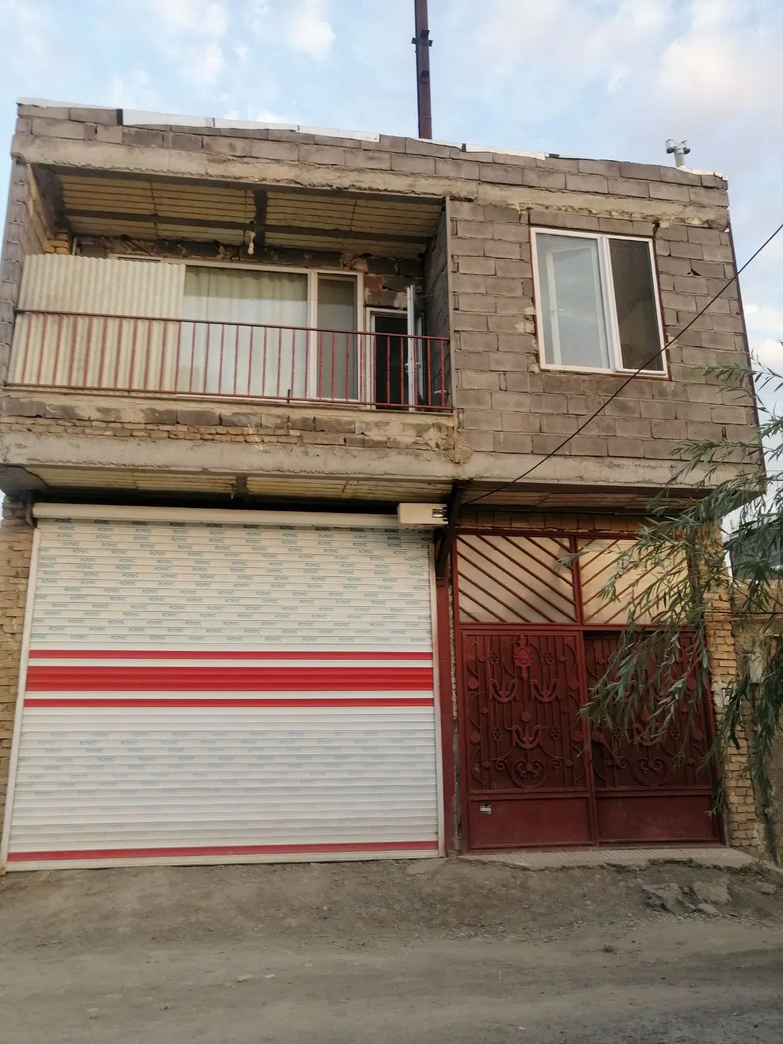خانه فروشی نایسر 2طبقه 100متری