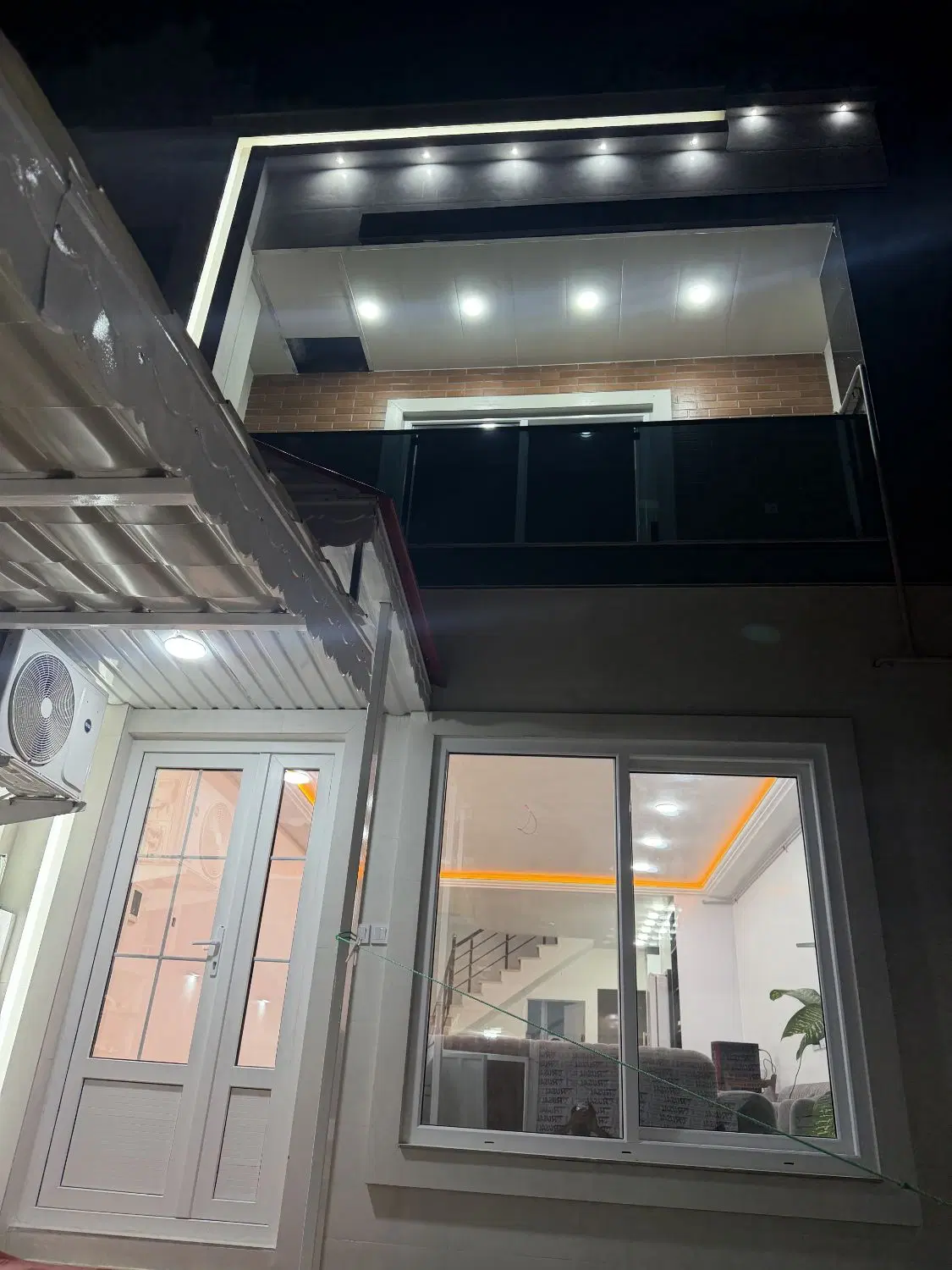 ویلای تریبلکس