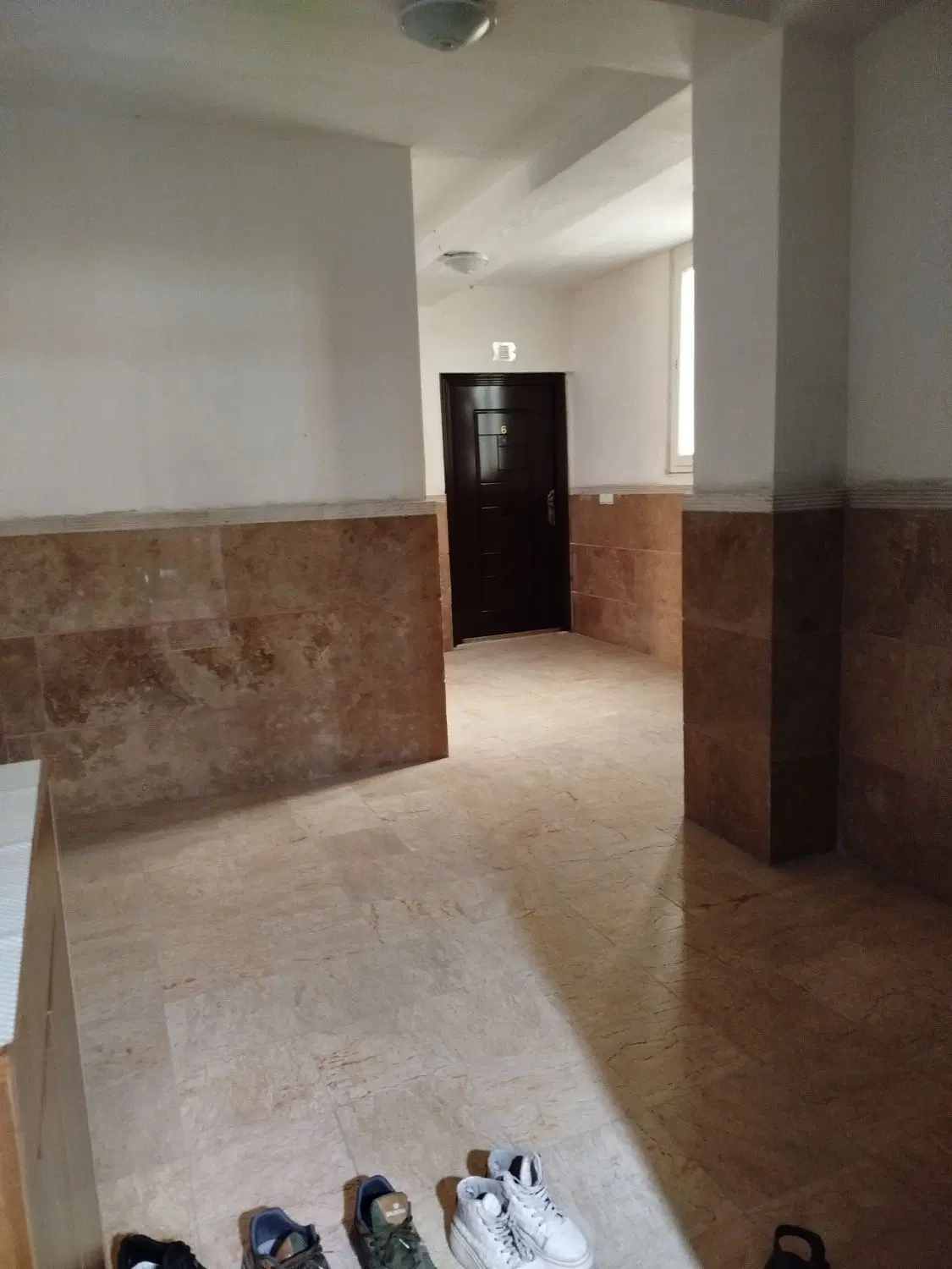 واحد 90متری