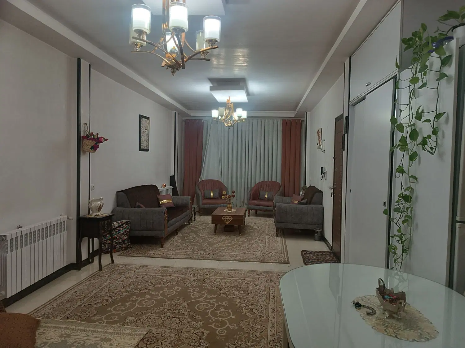 آپارتمان تک واحدی فروشی