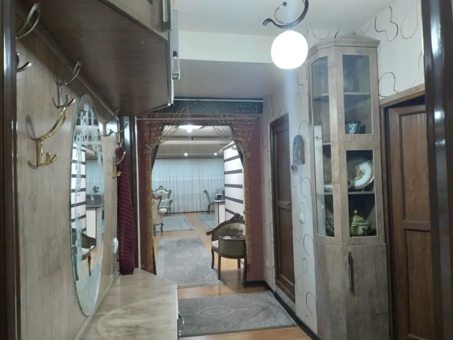 آپارتمان ۱۷۰ متری
