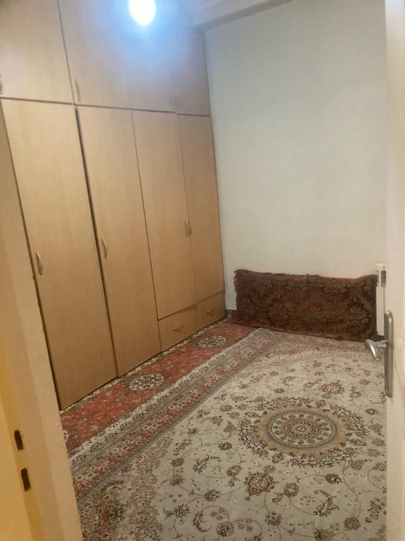 حیاط شخصی یک طبقه