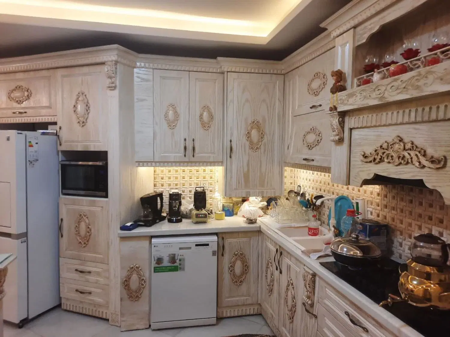اپارتمان لادن