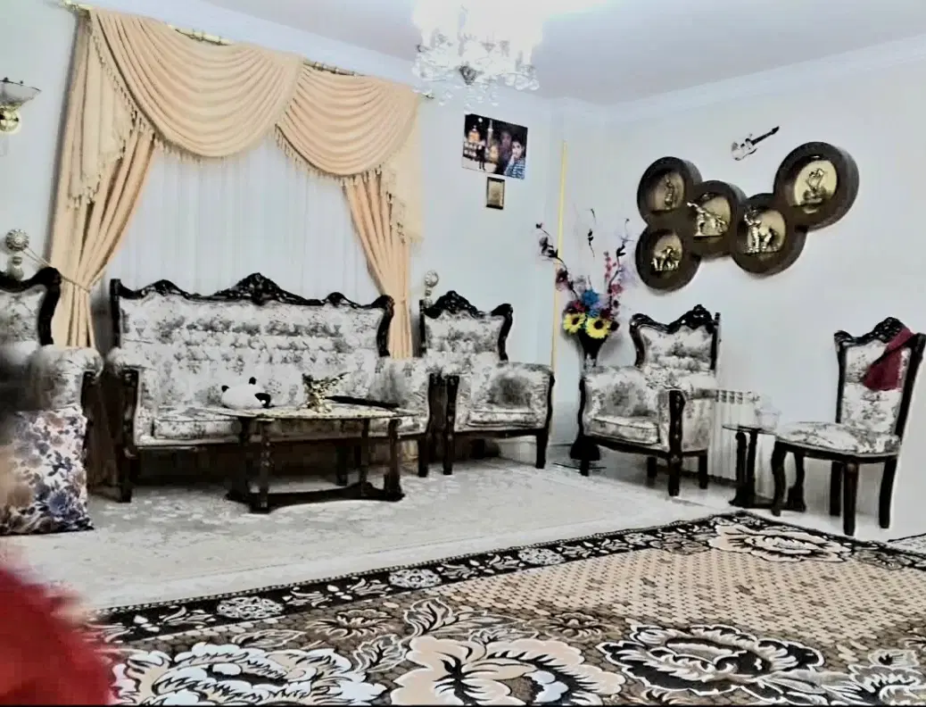 آپارتمان 93متری شیش واحدی قدرا لسهم فروشنده