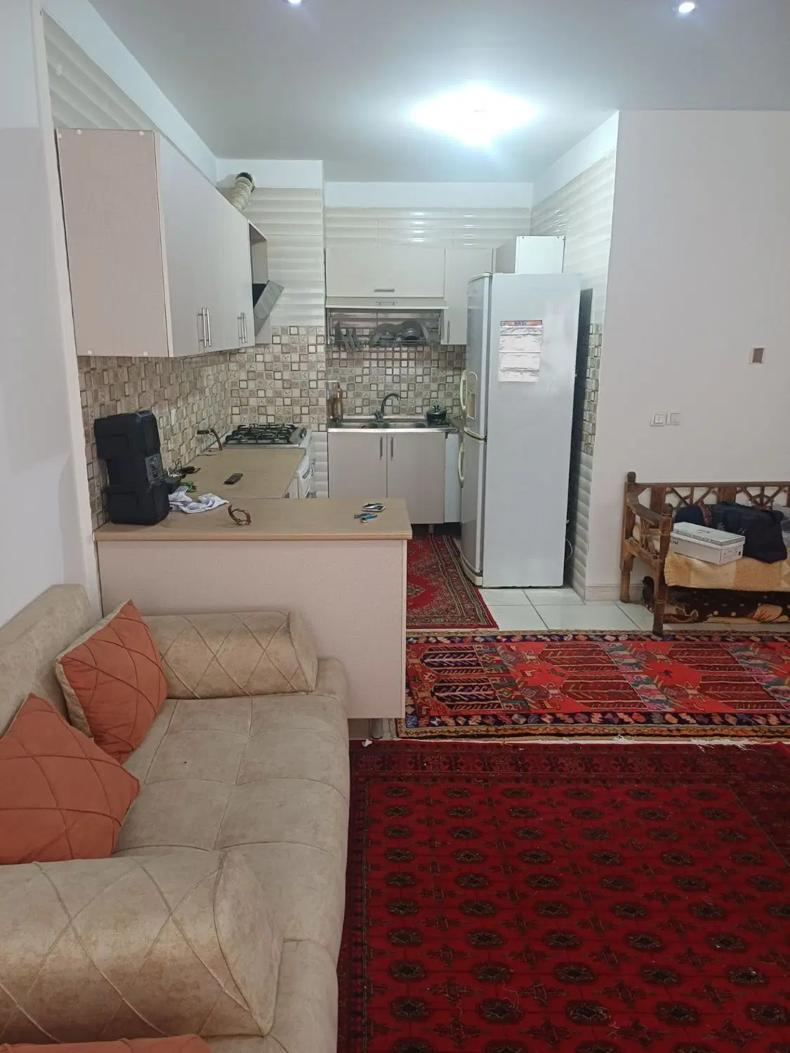 واحد ۵۶ متری مجتمع مسکونی پرنیان