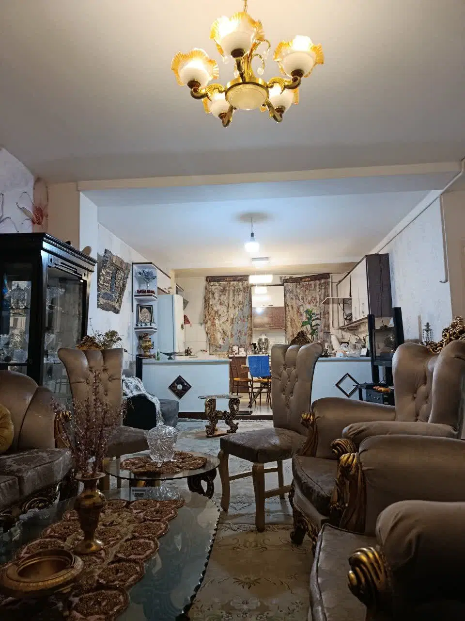 اپارتمان در خرمدشت