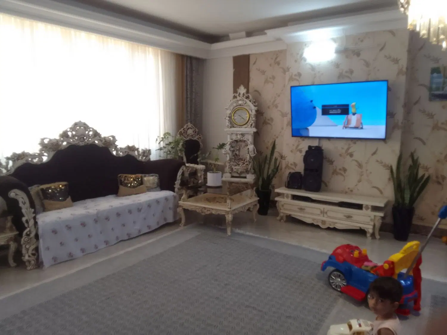 اجاره اپارتمان ۱۶۵ متری فول در قائم