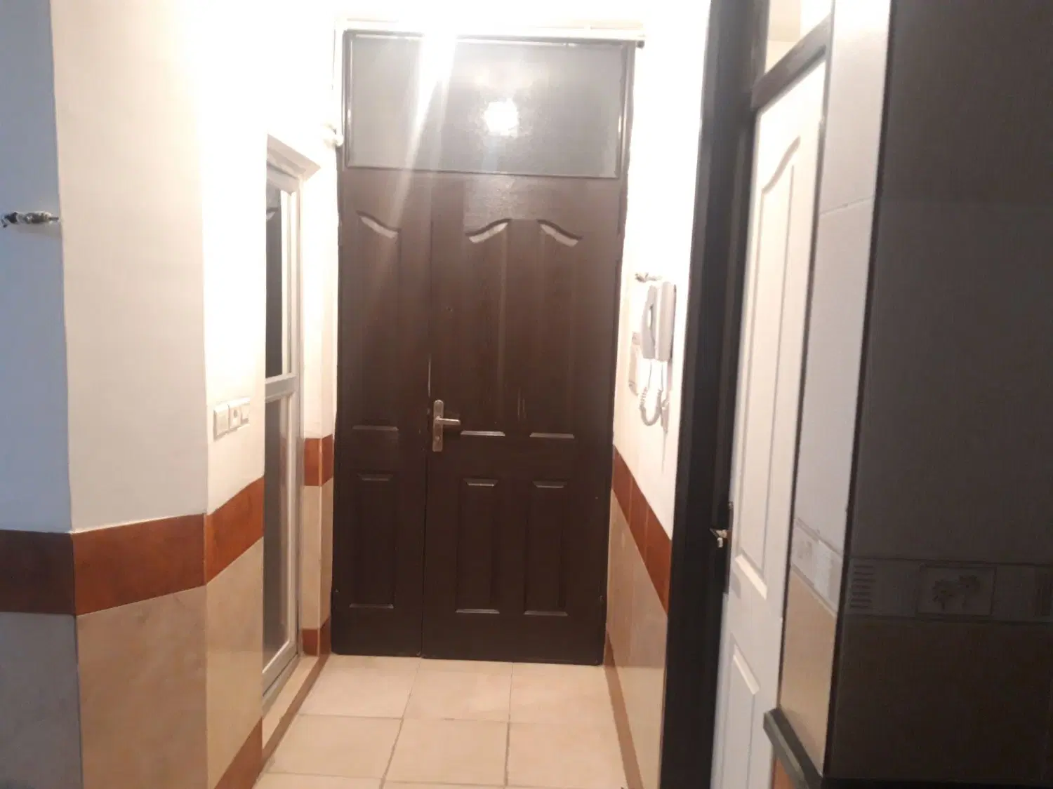 رهن آپارتمان در بعثت هشتگرد