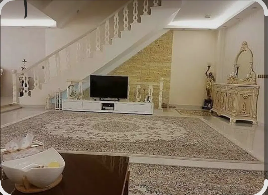 ۱۰۵ متر سر دونبش الهیه سند دار