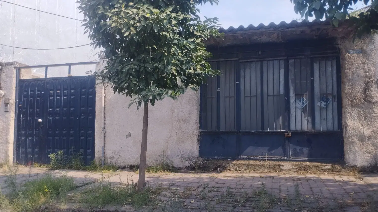 ویلایی  ۲۸۰متری  فروشی بر خیابان کاشانی ۲۶