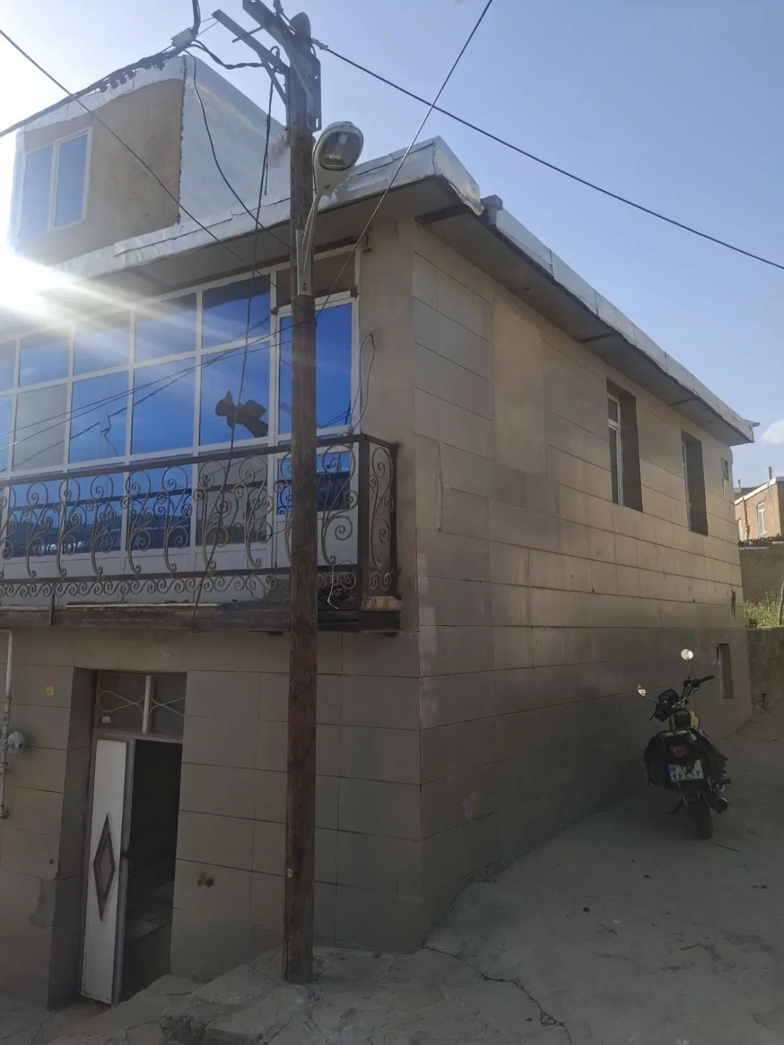 خانه دو طبقه صلوات آباد