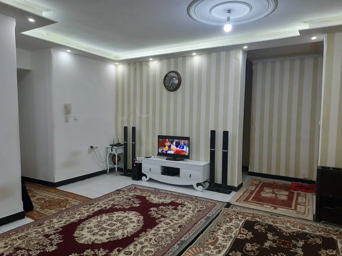 80 متر طبقه دوم ارغوان