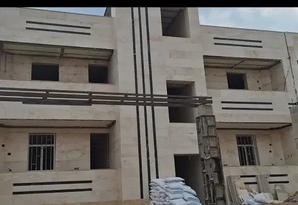 خونه ویلایی ۲۴۰ متر