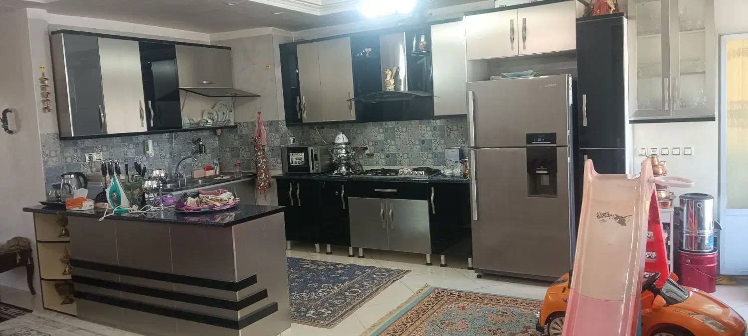 آپارتمان ۱۴۰ متری دوخواب