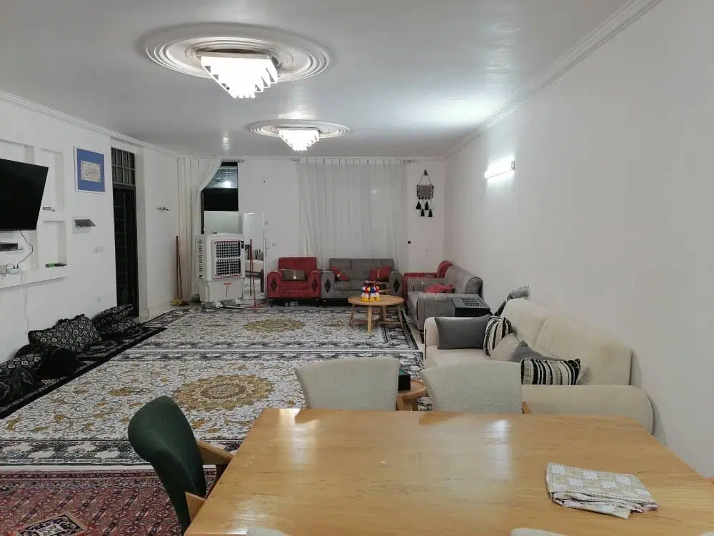 فروش طبقه دوم پارکینگ دار بزرگ و نوساز