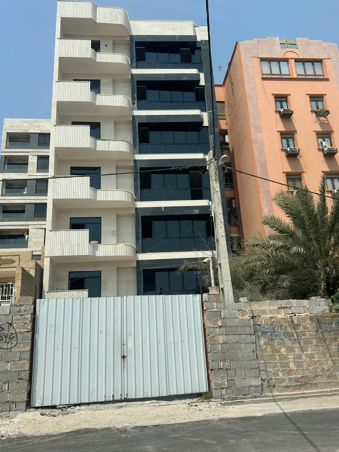 فروش آپارتمان نوساز ۹۰ متری کوی امیر شهرک امام رضا