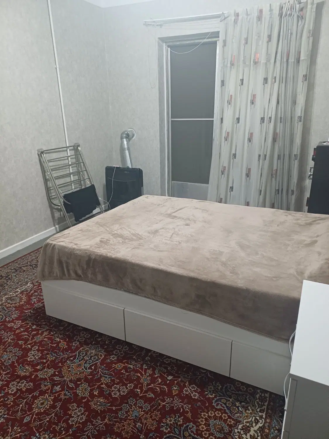 ویلایی محله ۸ ۲۳۵ متر درب ساخت