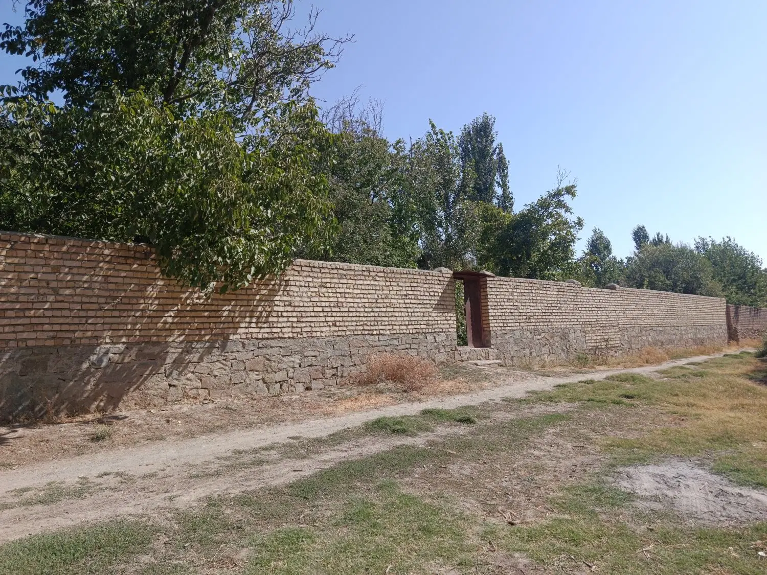 باغ بسیار زیبا در روستای خوش آب و هوای یاتان