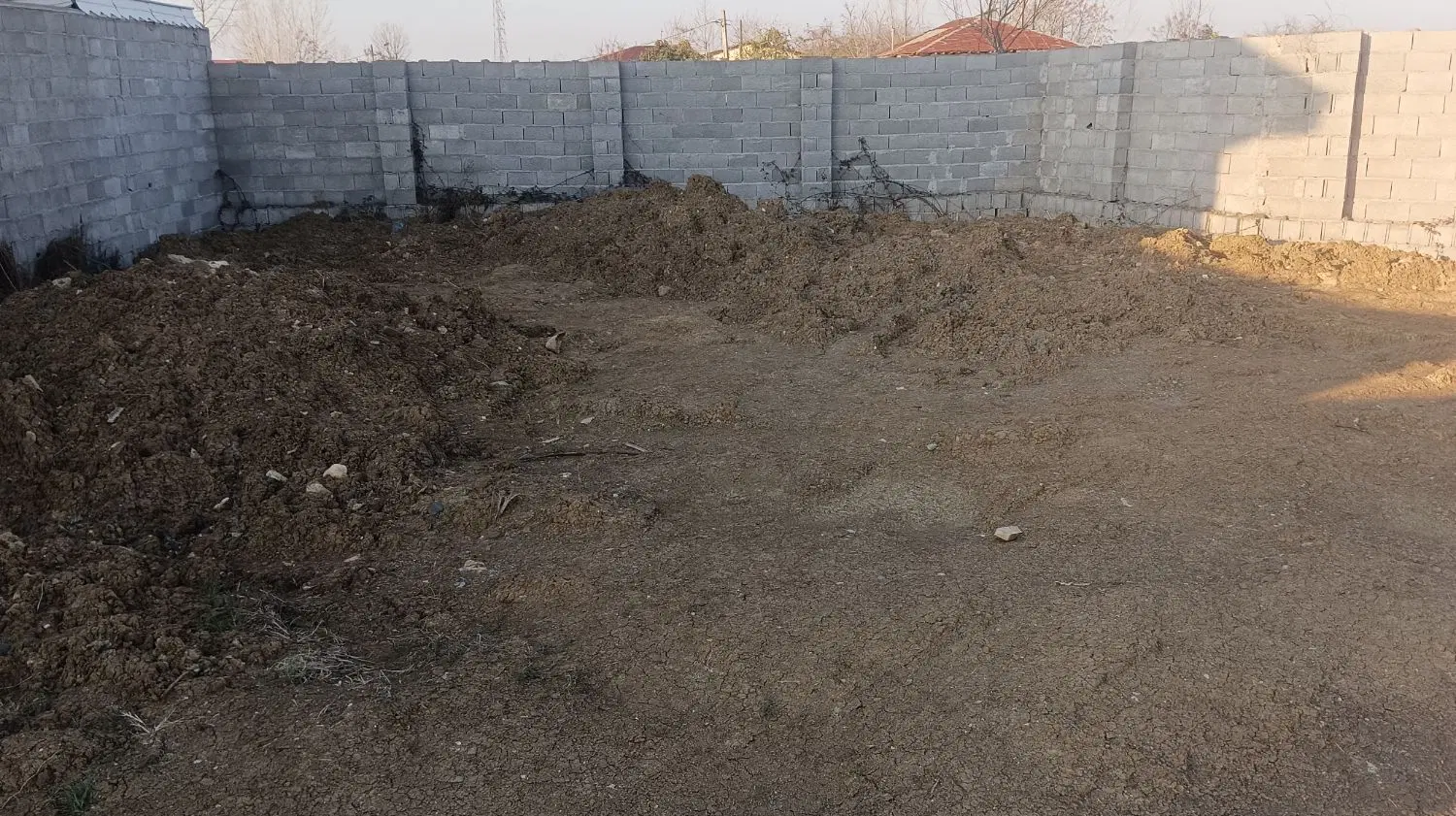 زمین دراقاسیدشریف
