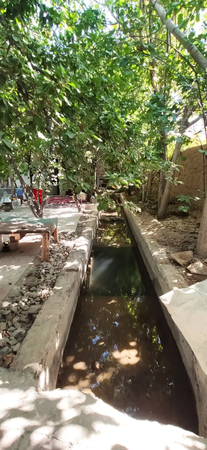 باغ ۱۰۰۰متری دارای سند و اتاق