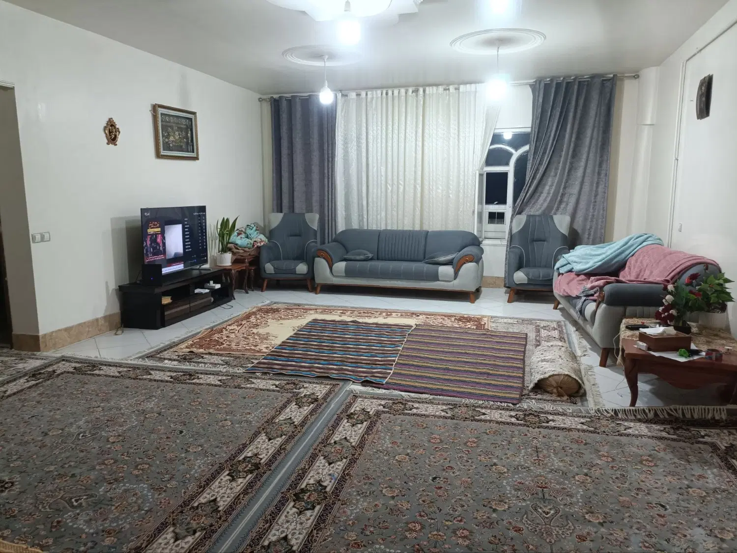 اجاره واحد آپارتمانی،طبقه اول،کوچه پاسداران 15