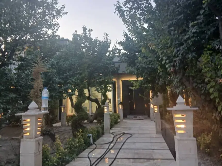 ویلای لوکس و مدرن ۳۲۰ متری_دوبلکس_سند تک برگ