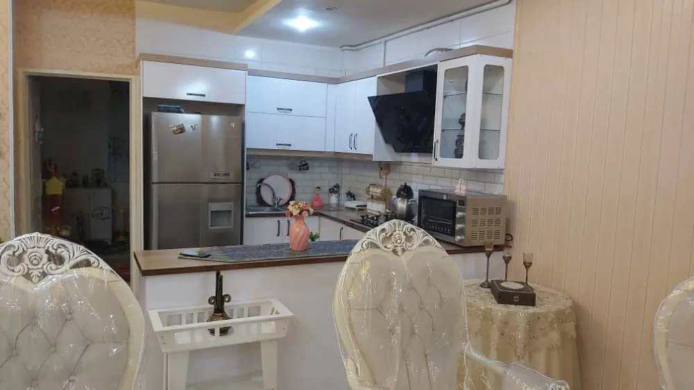 رهن کامل واحد 90متری خیابان شقایق