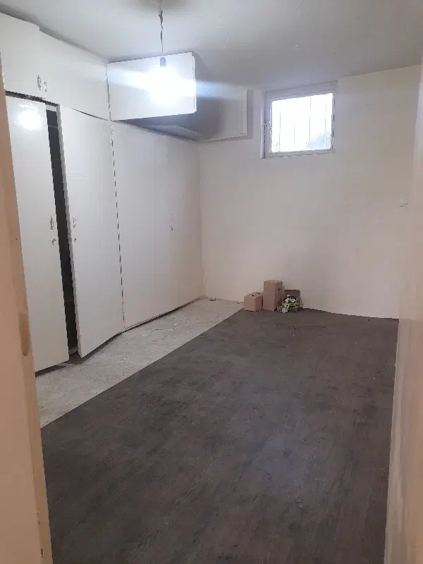 خانه ویلایی مناسب برای انبار و کارگاه
