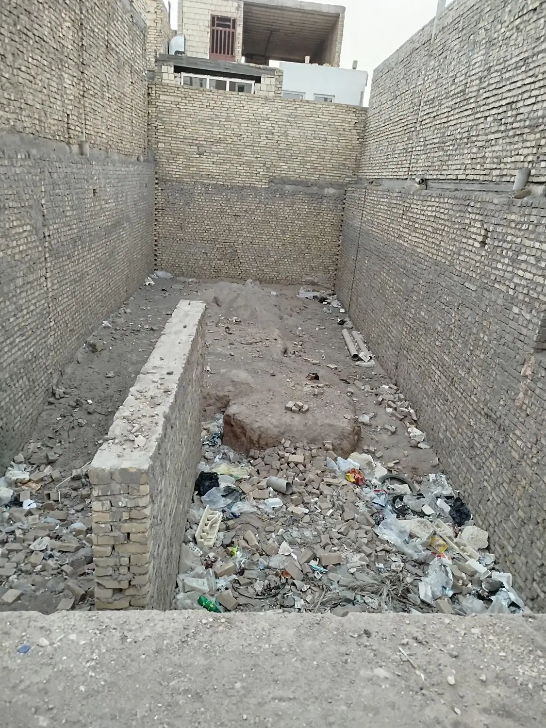 زمین بلوار استقلال