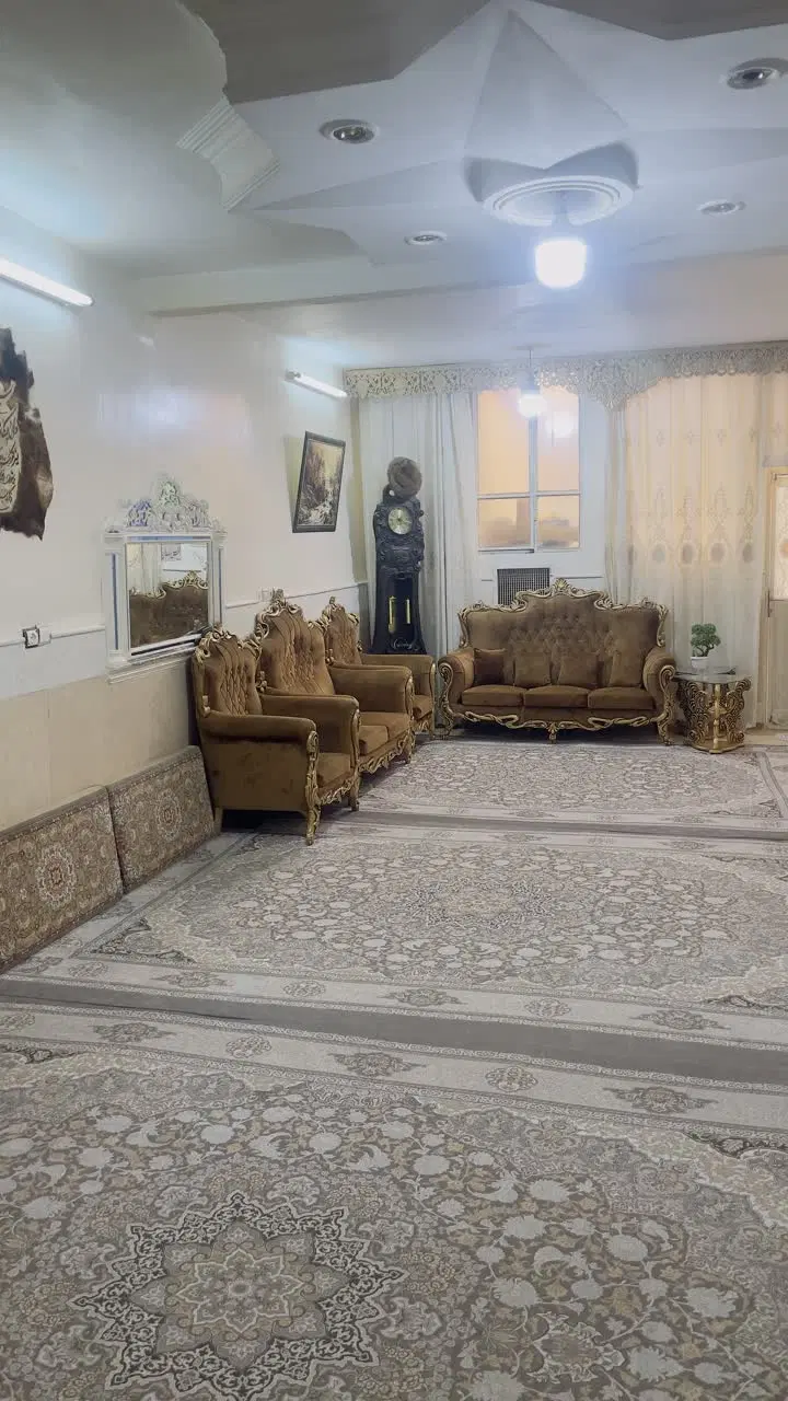 خانه سه طبقه ویلایی