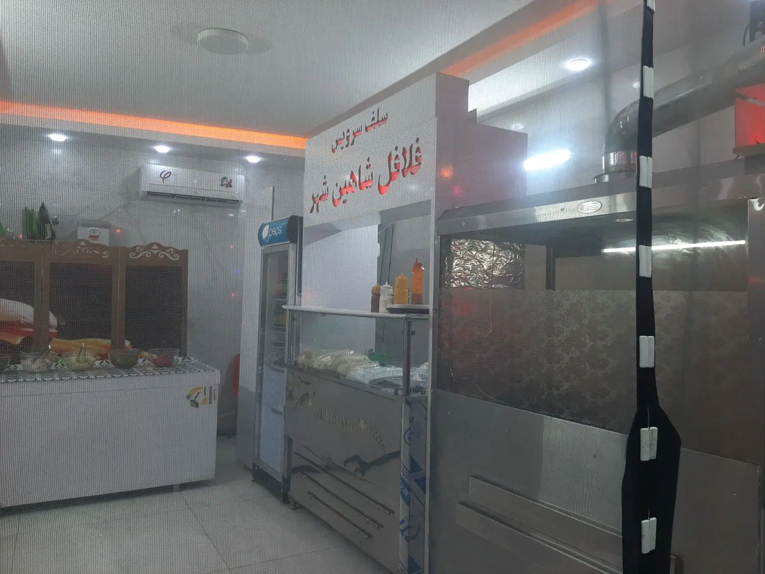 واگذاری فست‌فوداصفهان ملکشهر.خ مطهری نبش کوچه ۳۶
