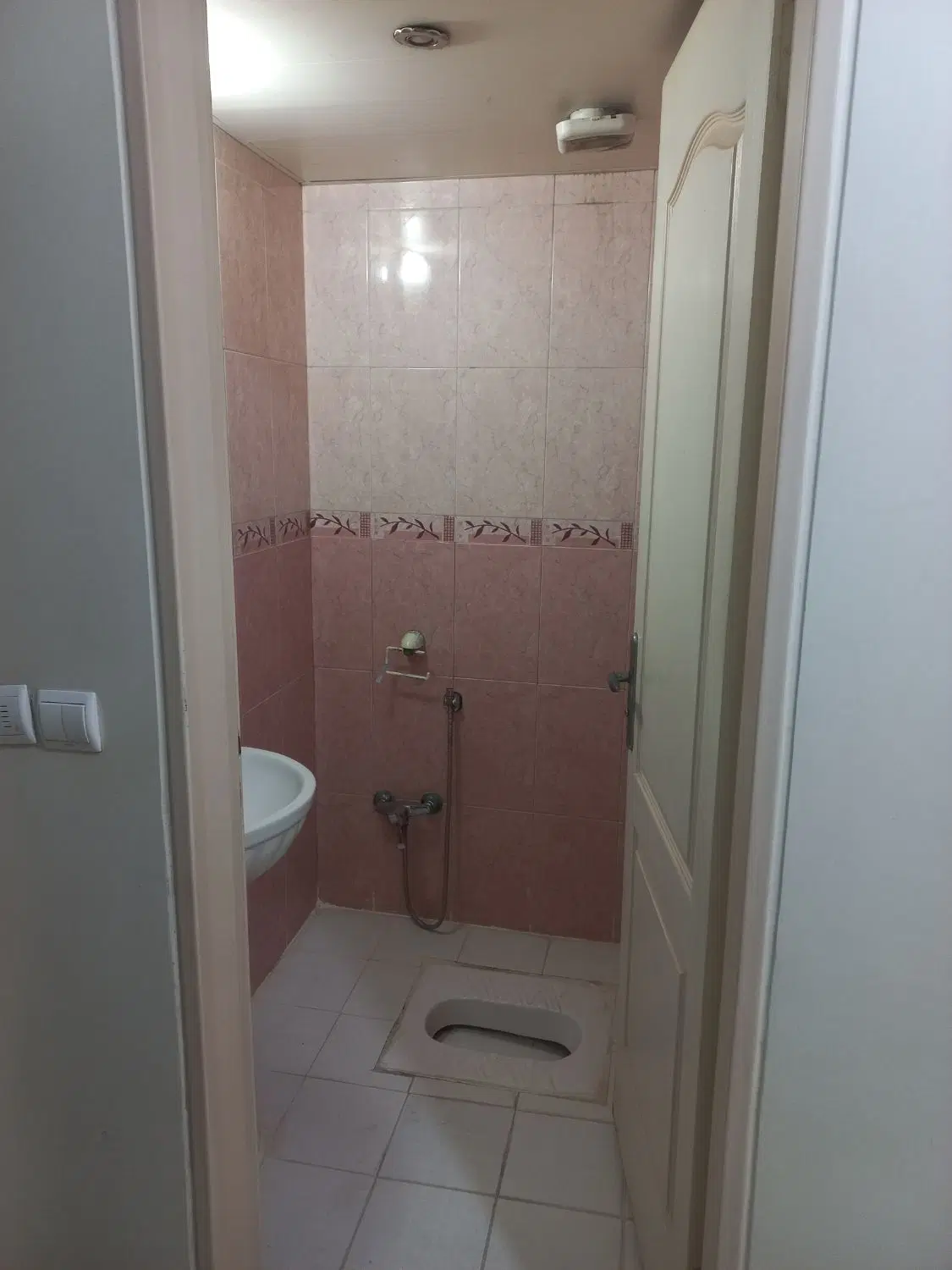 اپارتمان ۷۵ متری گرمدره