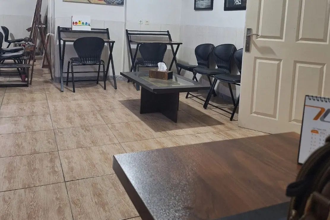 اجاره یک اتاق از آموزشگاه هنری