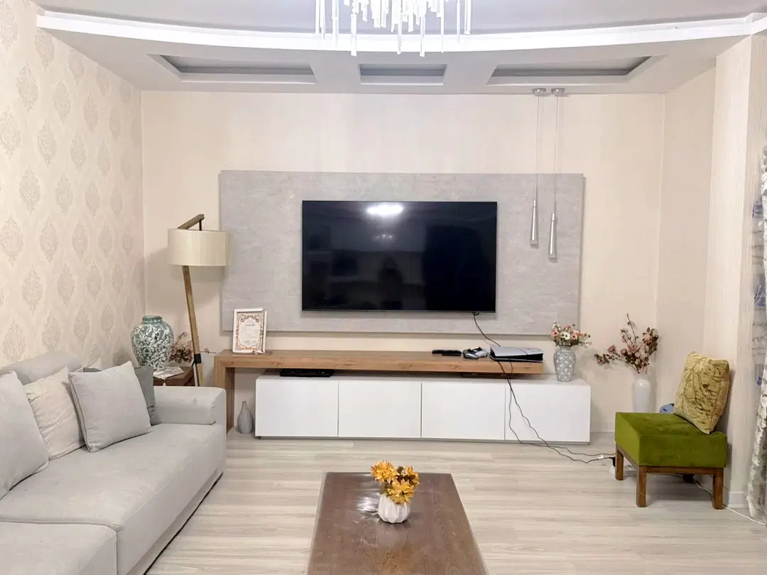 فروش آپارتمان سه خوابه کوی وحدت