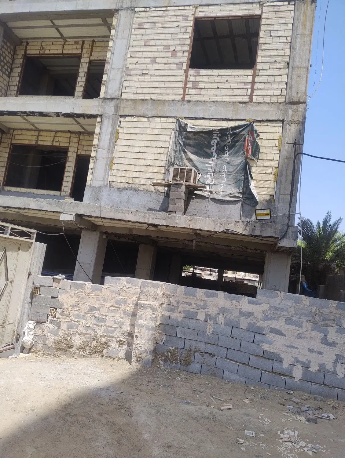 فروش آپارتمان سه خواب 190 متر