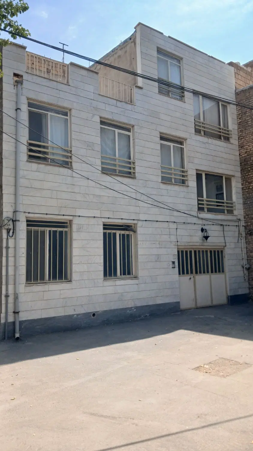 60مترهمکف کرهرود.رهنی