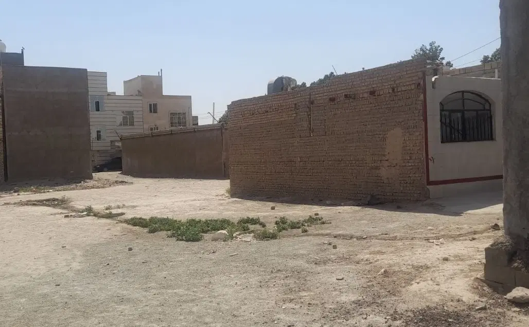 زمین مسکونی ۶۰ متری عبدل آباد