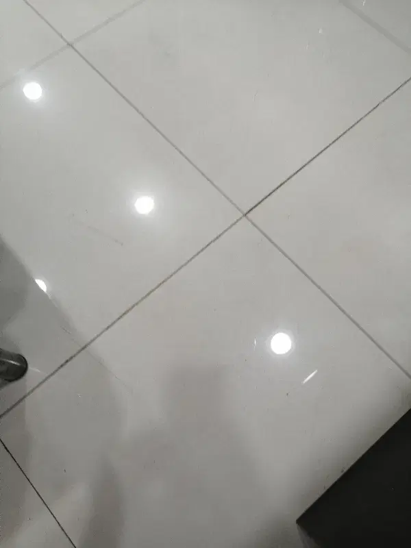 واحد مسکونی 90 متر خیابان گمرک
