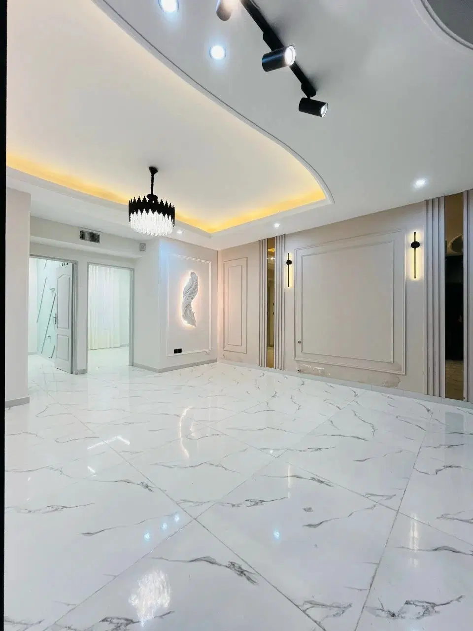 60متر فول آپشن *فول دیزاین *سندتک برگ*فول امکانات