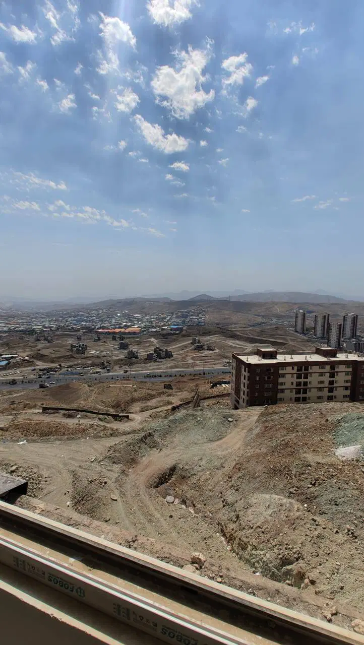 آپارتمان فاز ۵